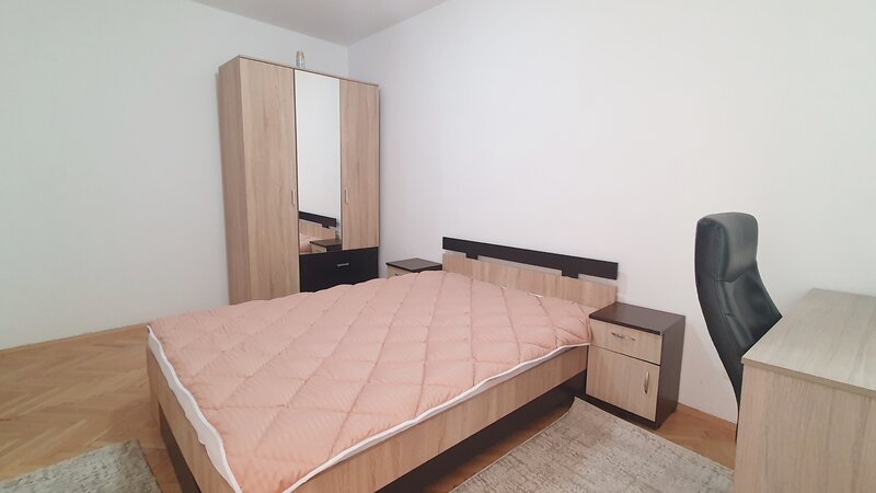 Titan  Zona Policlinica-Burdujeni- Apartament 2 Camere Parc & Metrou